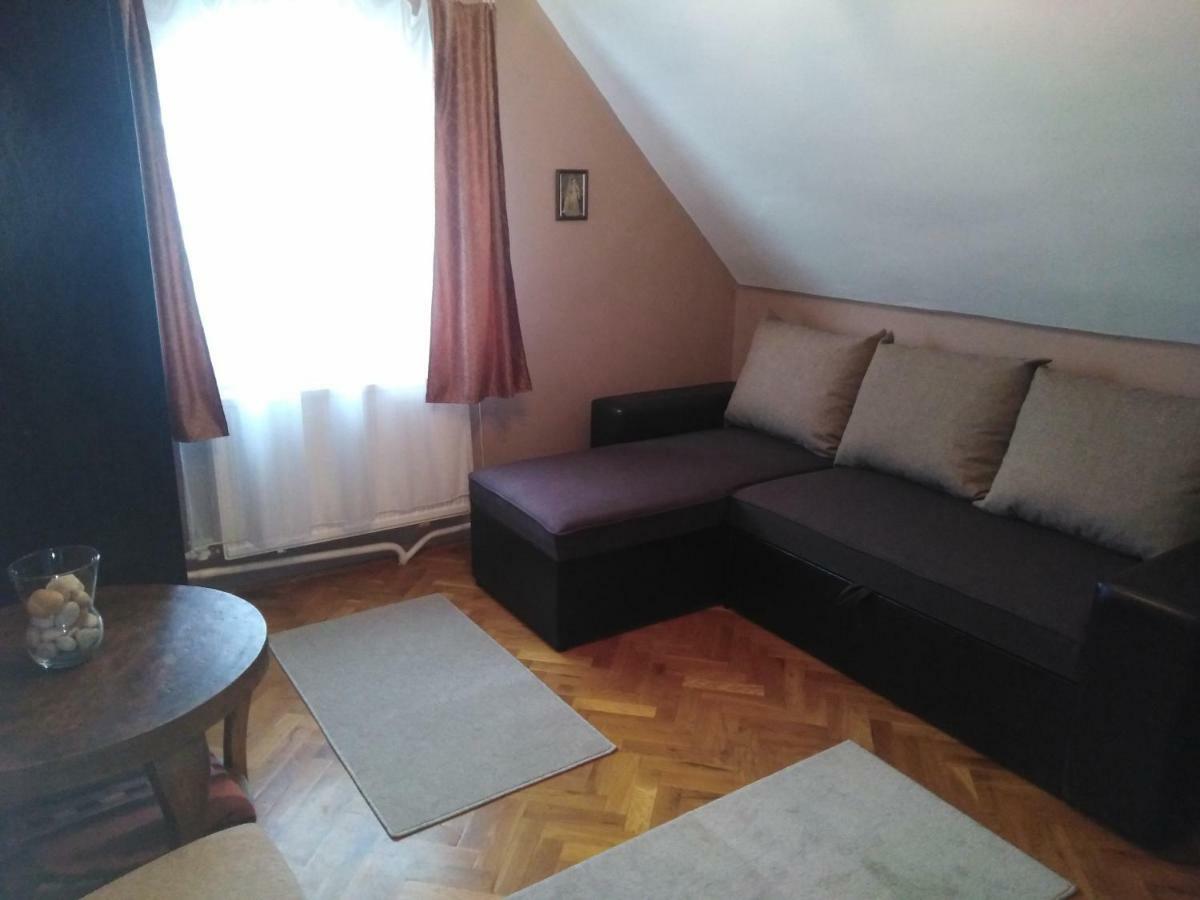 Orgona Vendeghaz Miskolc Leilighet Eksteriør bilde
